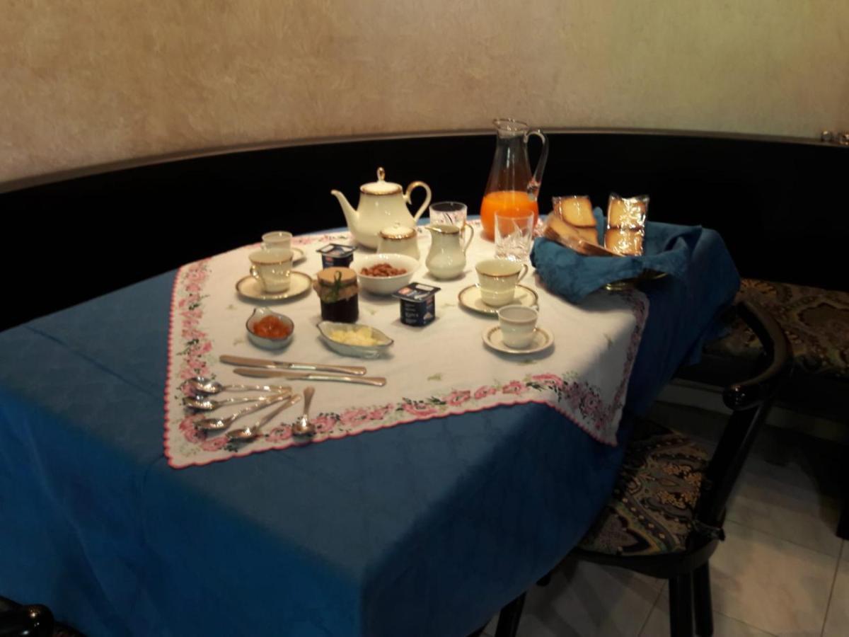 Bed And Breakfast Silvana ตารันโต ภายนอก รูปภาพ