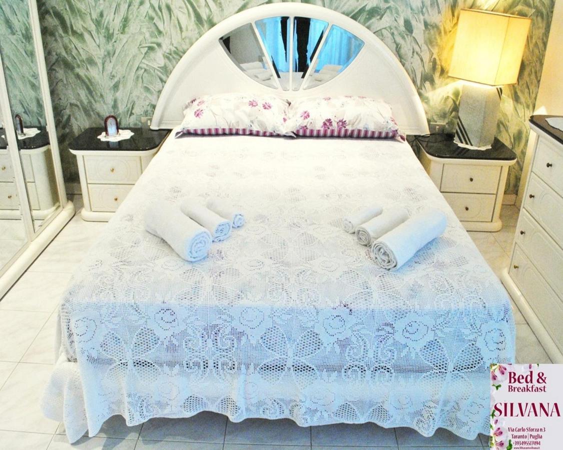 Bed And Breakfast Silvana ตารันโต ภายนอก รูปภาพ