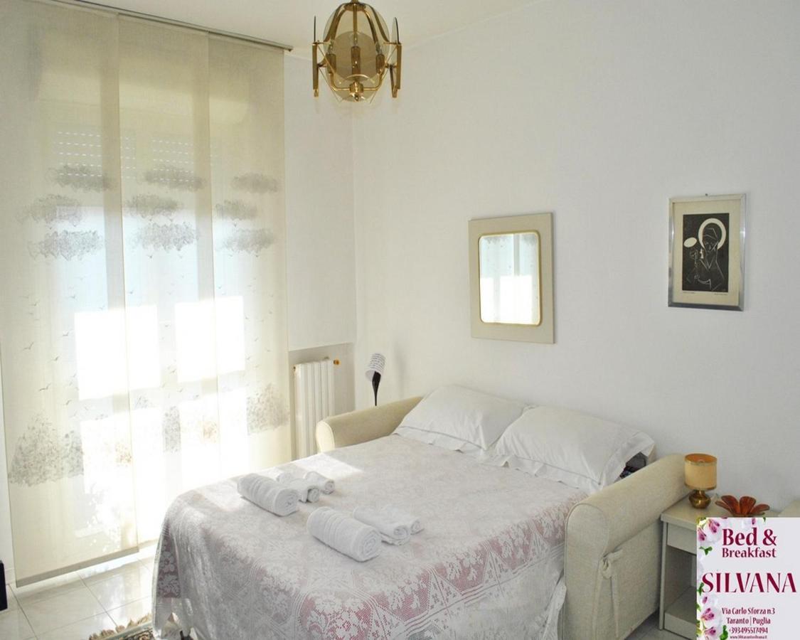 Bed And Breakfast Silvana ตารันโต ภายนอก รูปภาพ