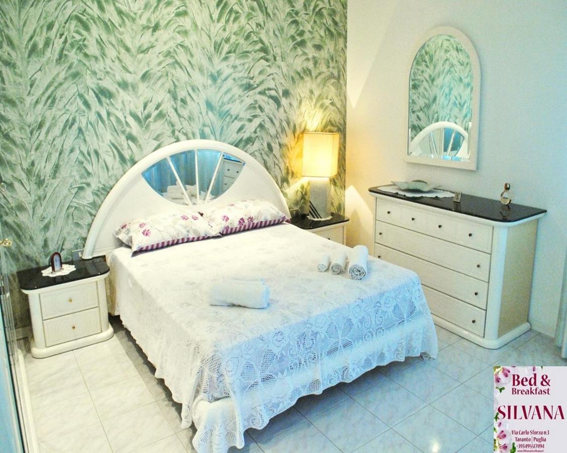 Bed And Breakfast Silvana ตารันโต ภายนอก รูปภาพ