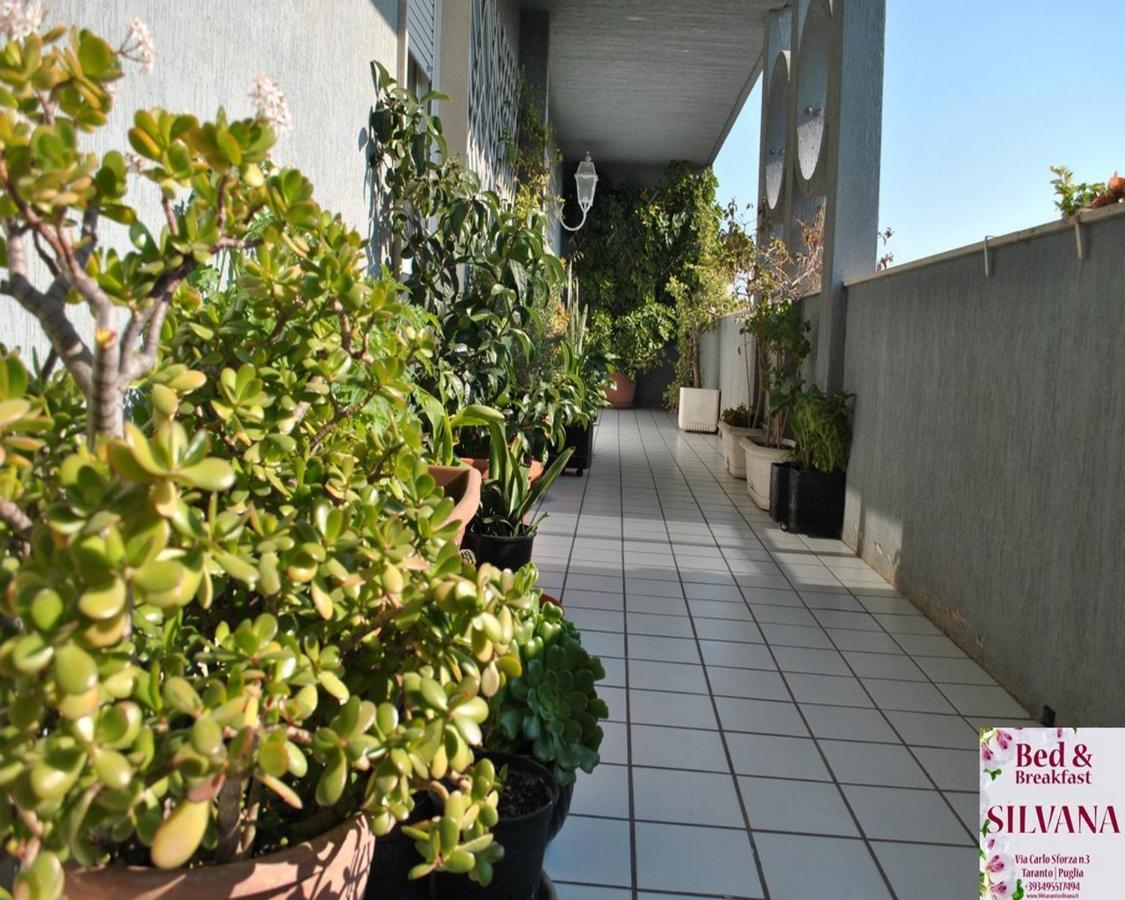 Bed And Breakfast Silvana ตารันโต ภายนอก รูปภาพ
