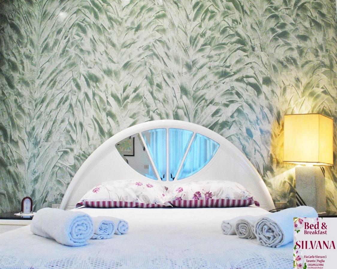 Bed And Breakfast Silvana ตารันโต ภายนอก รูปภาพ