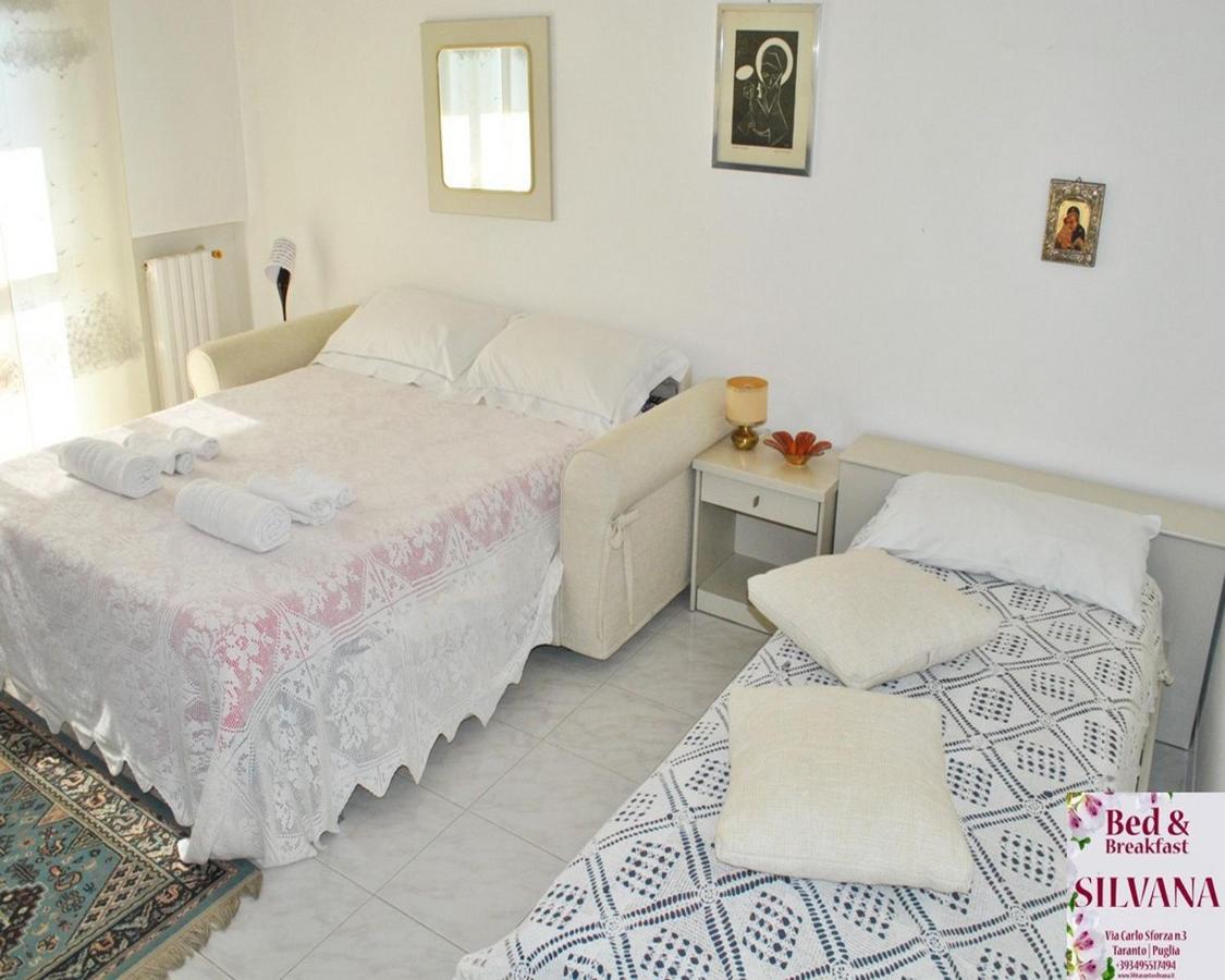 Bed And Breakfast Silvana ตารันโต ภายนอก รูปภาพ